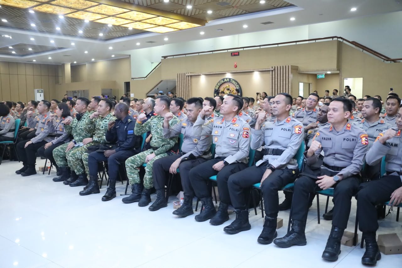 Sebanyak 322 personel Satgas Edukasi, Penyuluhan dan Pencegahan Karhutla gelombang kedua diberangkatkan ke empat wilayah, yakni Sumatera Selatan, Kalimantan Barat, Kalimantan Tengah dan Kalimantan Timur