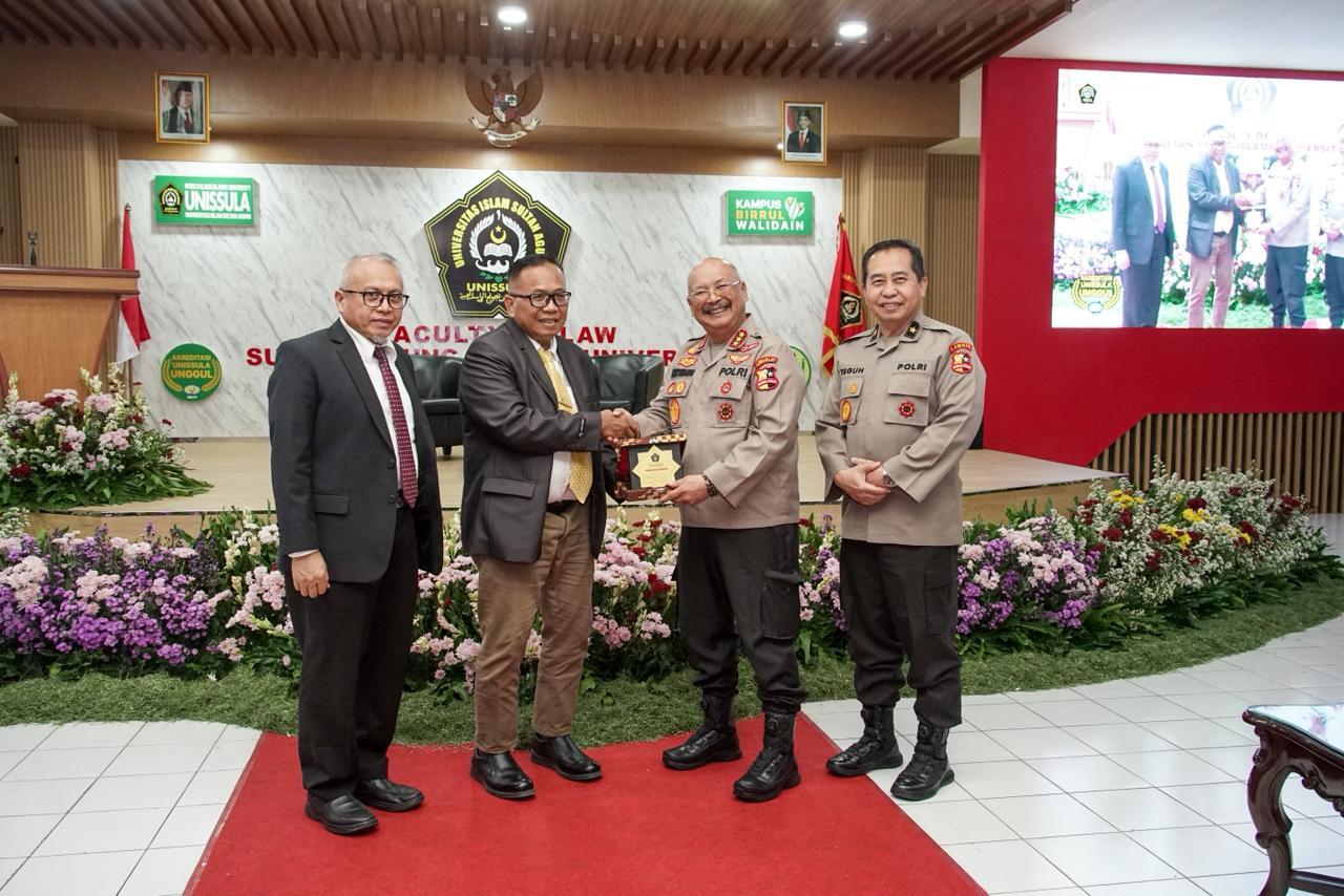 FH Unissula Launching Pusat Studi Kepolisian, Wakapolri: Dorong Riset Strategis Dan Rujukan Kebijakan Nasional