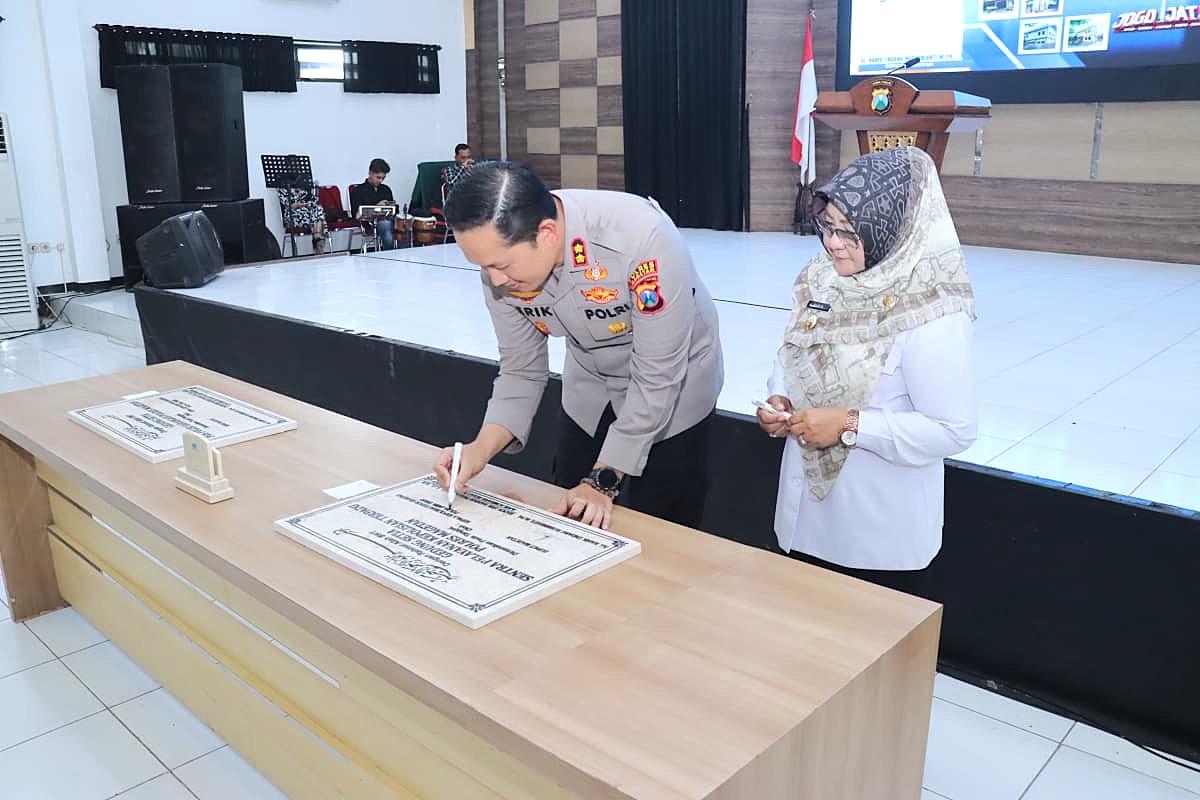 Tingkatkan Pelayanan Publik, Kapolres Magetan Resmikan Gedung Setia SPKT dan Pos Pol Sarangan
