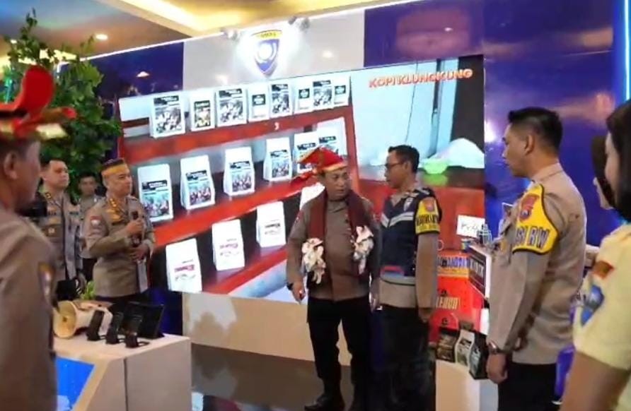 Kobin, Cara Bhabinkamtibmas Polri Lebih Dekat dengan Warga