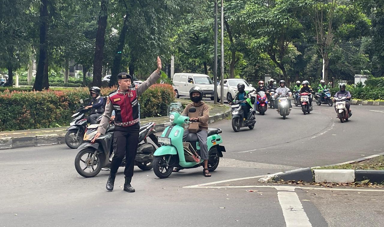 Tingkatkan Rasa Aman, Dirsamapta Korsabhara Baharkam Polri Intensifkan Patroli Dialogis dan Pengaturan Lalu Lintas