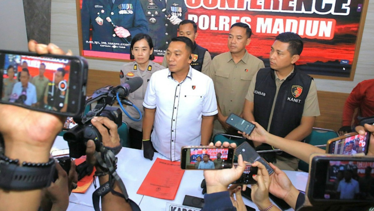 Polres Madiun Amankan Dua Tersangka Curanmor Modus Incar Motor di Persawahan dan Teras Rumah