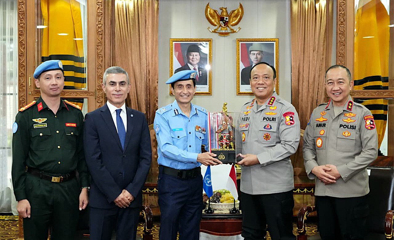Polri Perkuat Komitmen Keselamatan Penjaga Perdamaian Dunia, Tegaskan Kerja Sama Berkelanjutan dengan PBB