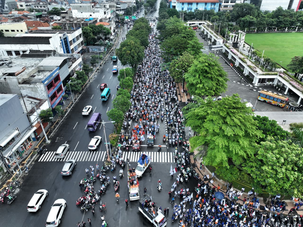 Polda Jatim Apresiasi Elemen Pekerja dan Mahasiswa,May Day di Jawa Timur Tertib dan Damai