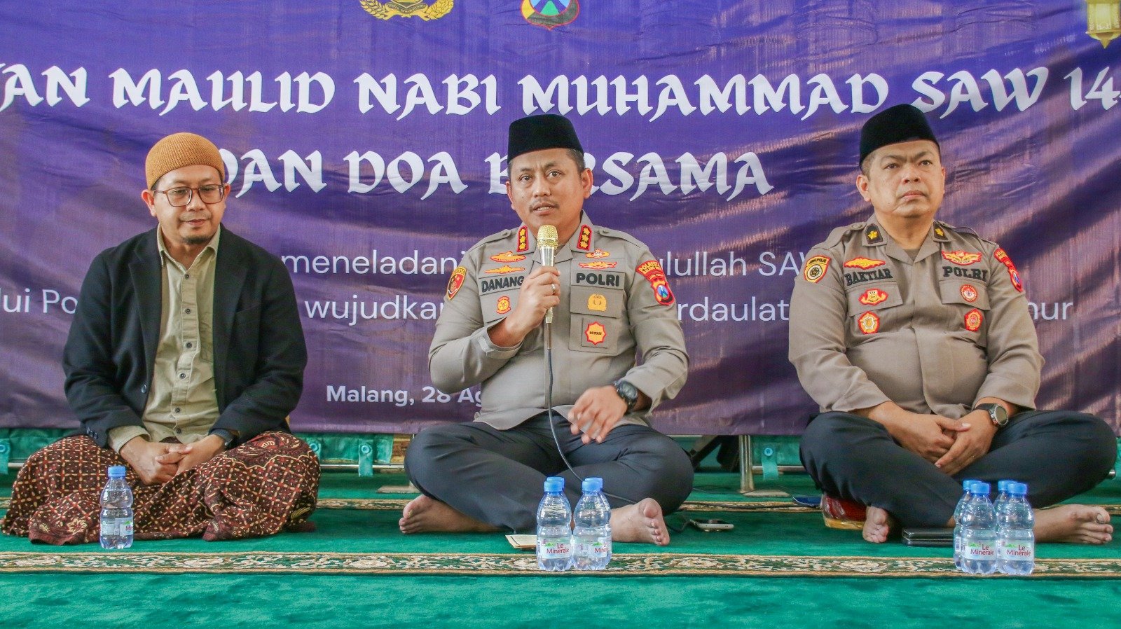 Peringati Maulid Nabi 1448 H, Polresta Malang Kota Ajak Driver Ojol Doa Bersama Kenang Setahun Kepergian Affan Kurniawan