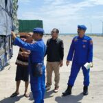 Polres Situbondo Perketat Pemeriksaan Muatan Truk di Pelabuhan Jangkar