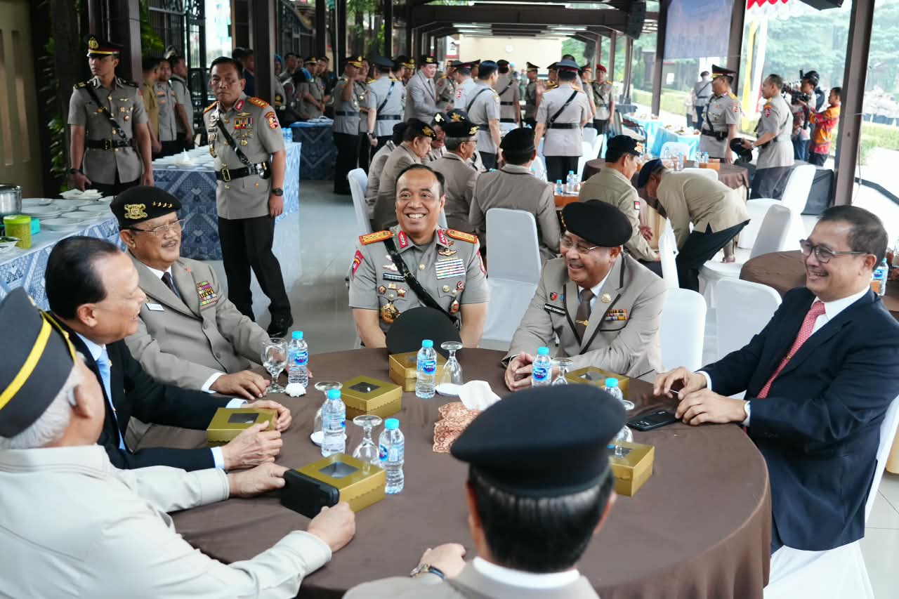 Momen Istimewa Hari Juang Polri, Para Mantan Kapolri dan Wakapolri Berkumpul di Mabes Polri