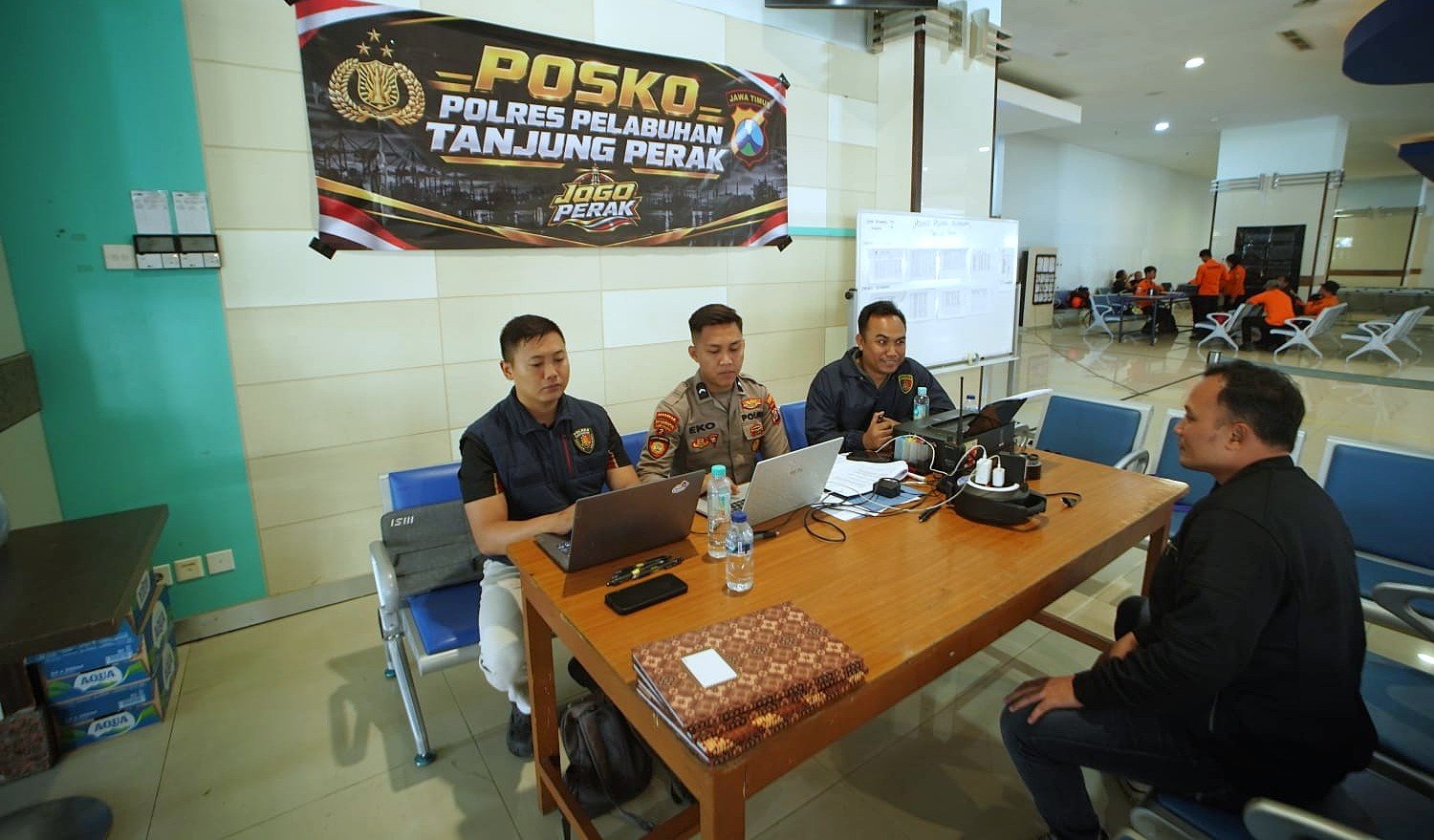Polres Pelabuhan Tanjung Perak Gerak Cepat, Dirikan Posko Korban KM Virgo Transport 8