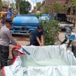 Polres Malang Salurkan Bantuan Air Bersih untuk Warga Terdampak Kekeringan di Bantur