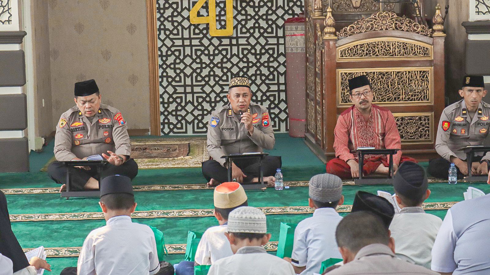 Polresta Malang Kota Istikamah Gelar Tahlil, Doa Bersama, dan Santunan Anak Yatim Setiap Jumat