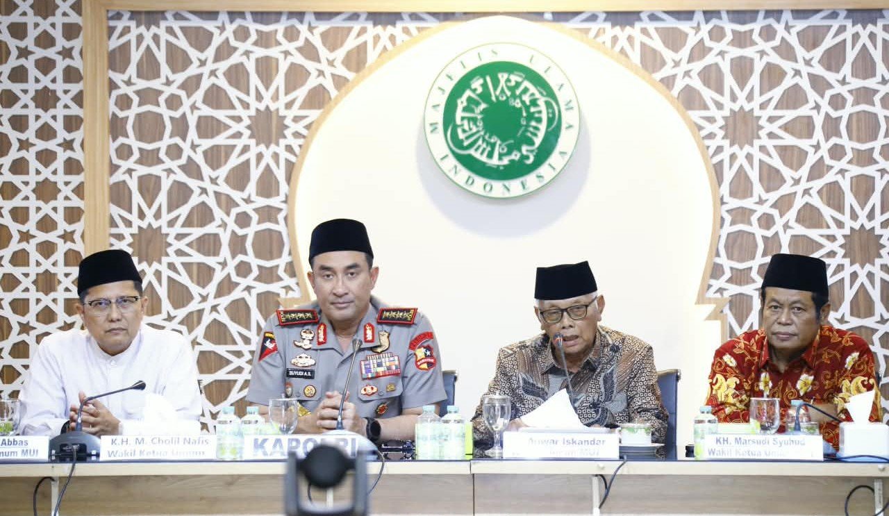 Kapolri Silaturahmi dengan Pimpinan MUI, Perkuat Sinergi Jaga Keamanan dan Kerukunan